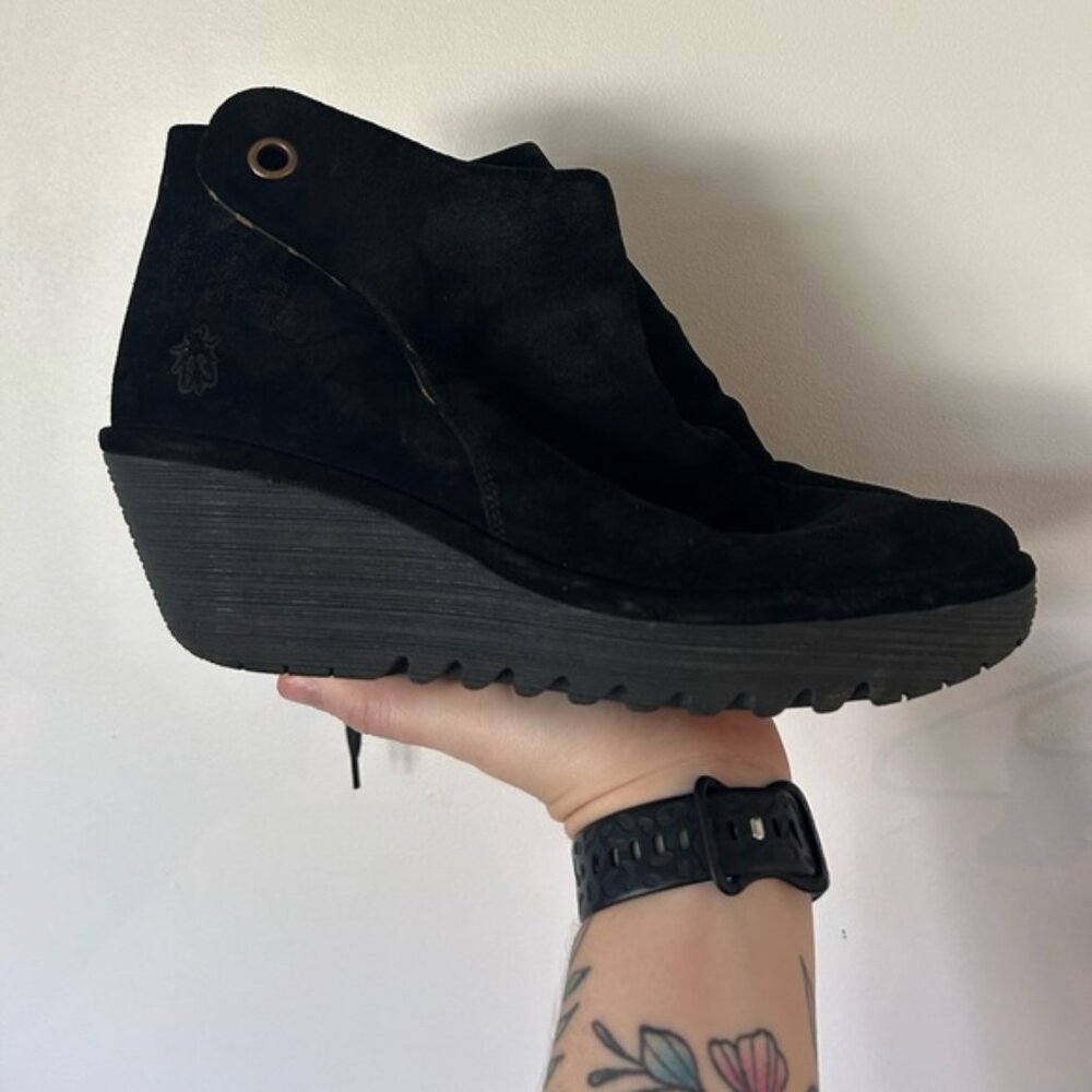 Fly London Yebi Ruched Suede Wedge Booties Shoes BLACK Size 10